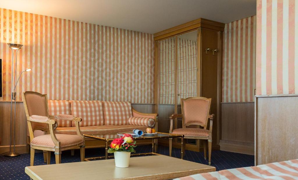 
Double Room with Lake View
