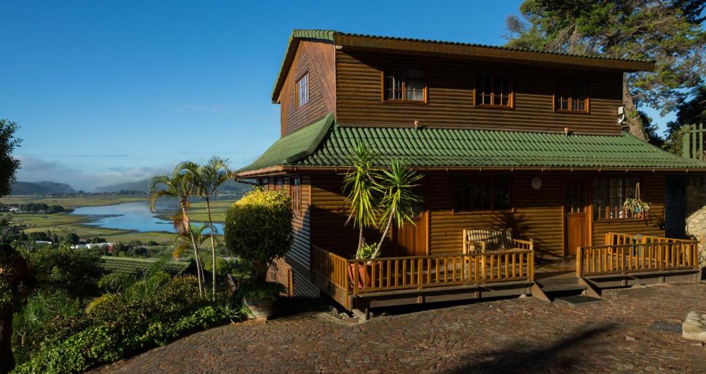 Big Tree House Lodge - Image 28