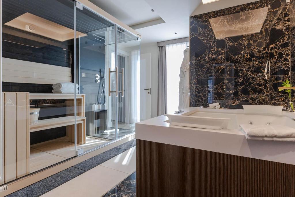 FH55 Grand Hotel Palatino - Resim 7