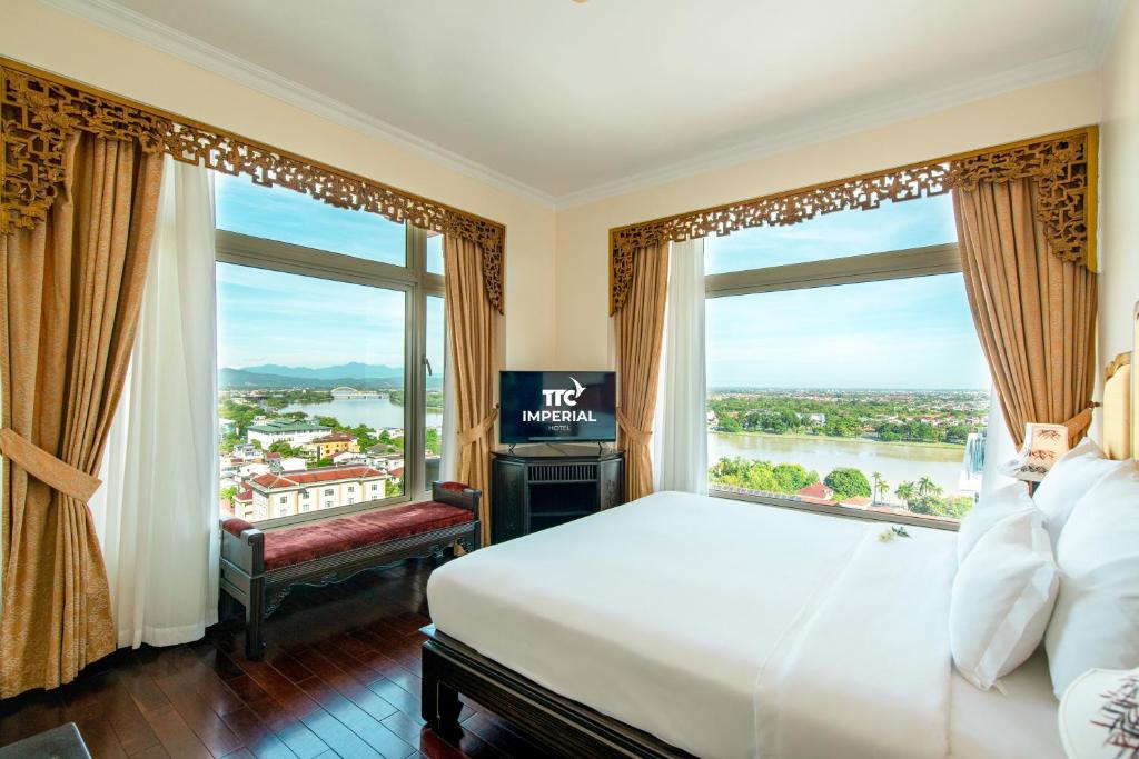 TTC Imperial Hotel - 11