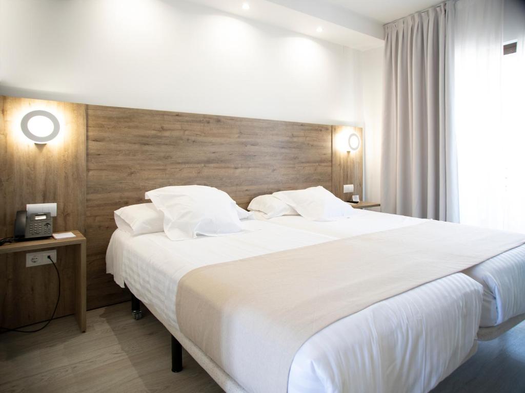 Hotel Boutique Calas de Alicante - Resim 18