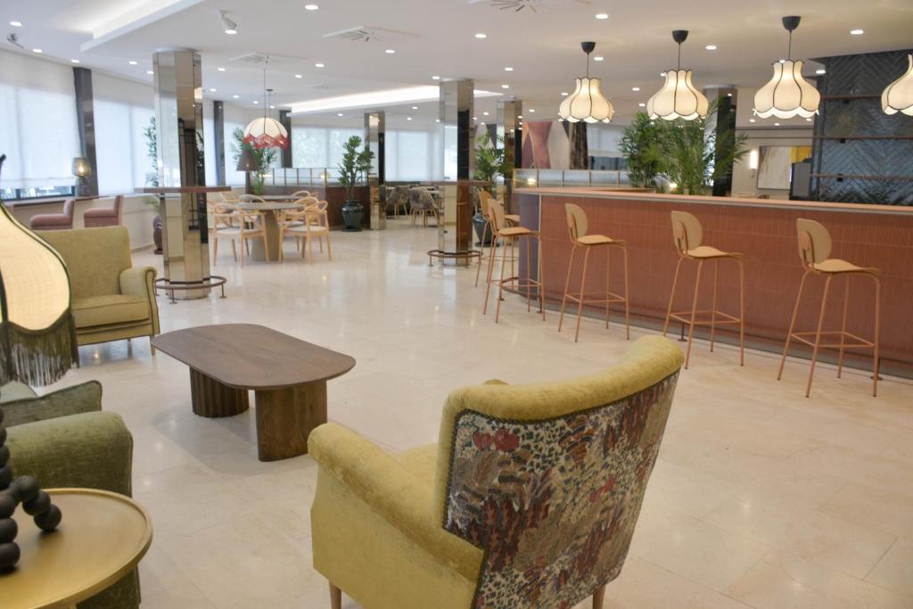 Hotel Viladomat - Resim 13