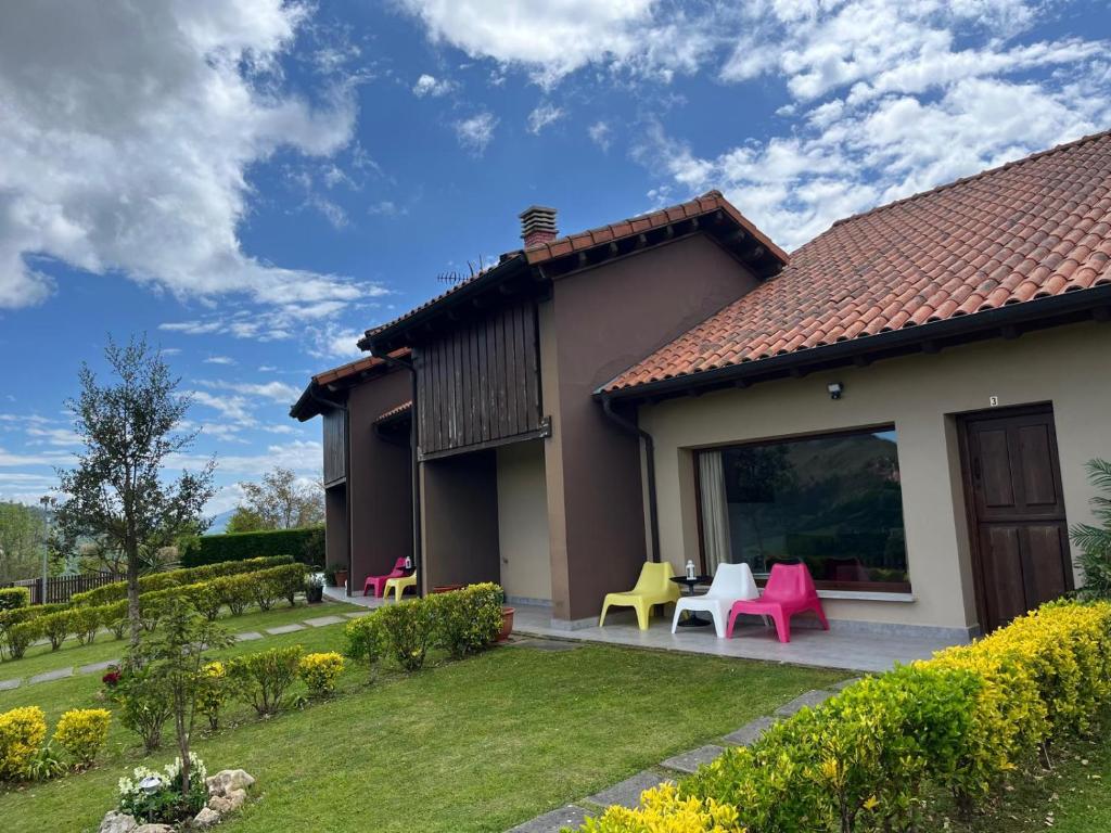 Κήπος έξω από το Apartamentos La Senda