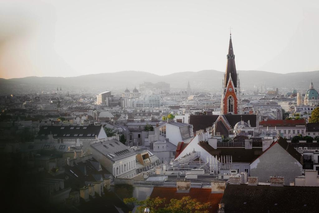 MOOONS Vienna - Resim 37