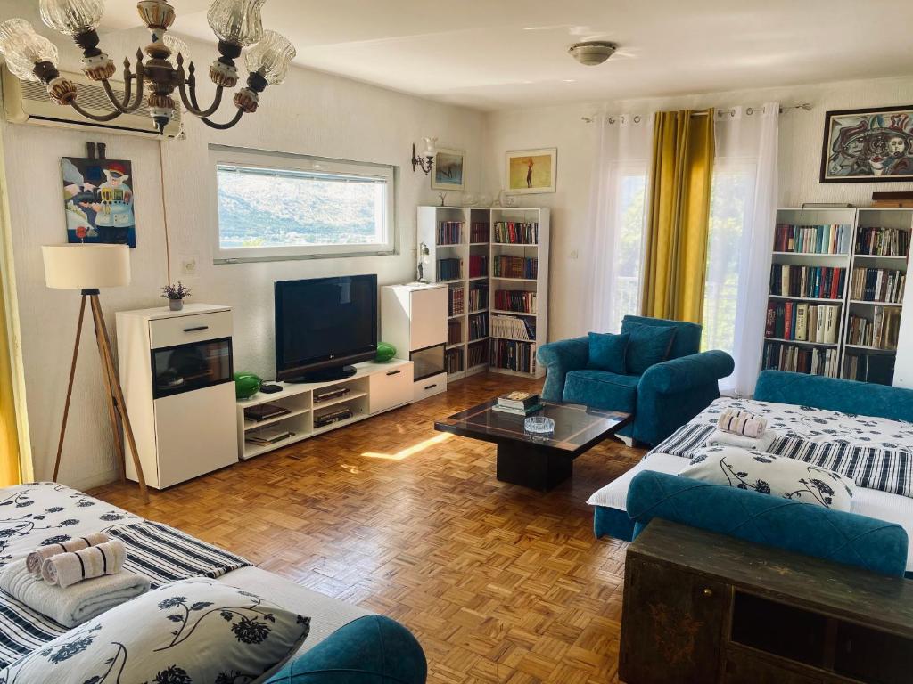 Gallery image of Apartments Maya in Herceg-Novi