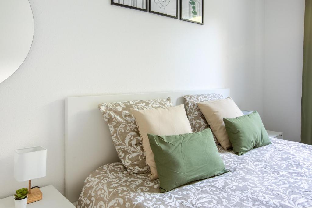 L'Adresse Colmarienne, Escapade en Famille, Terrasse, Garage Privé, Point de départ idéal en toutes saisons, Centre historique Colmar à 10 min à pied, Marchés de Noël, Route des vins d'Alsace, Appartement calme et élégant, Arrivée autonome, Garage à vélos – photo 23