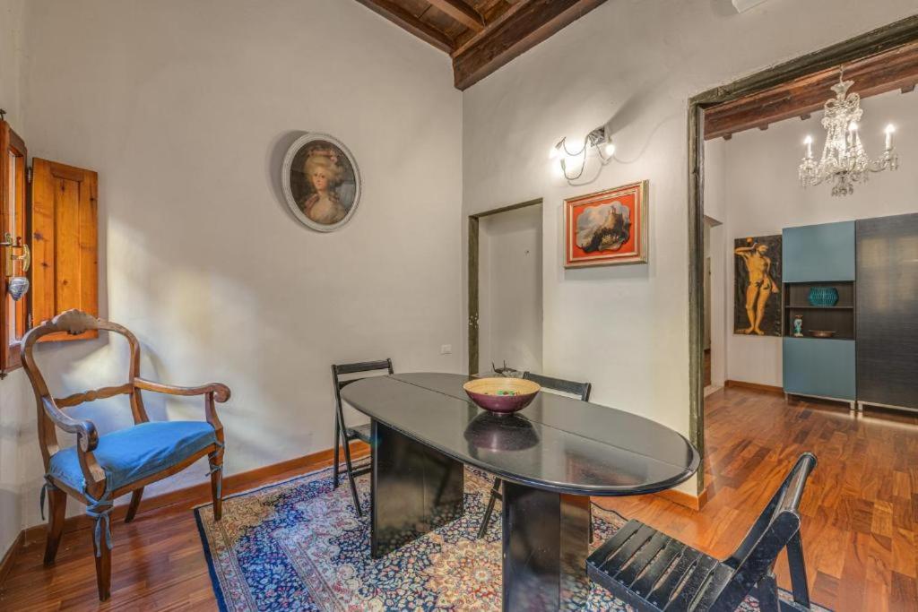 Appartamento-Via dei Pilastri 32