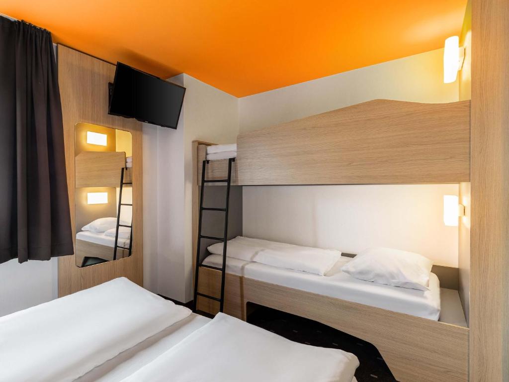 B&B Hotel Essen-City - Resim 7
