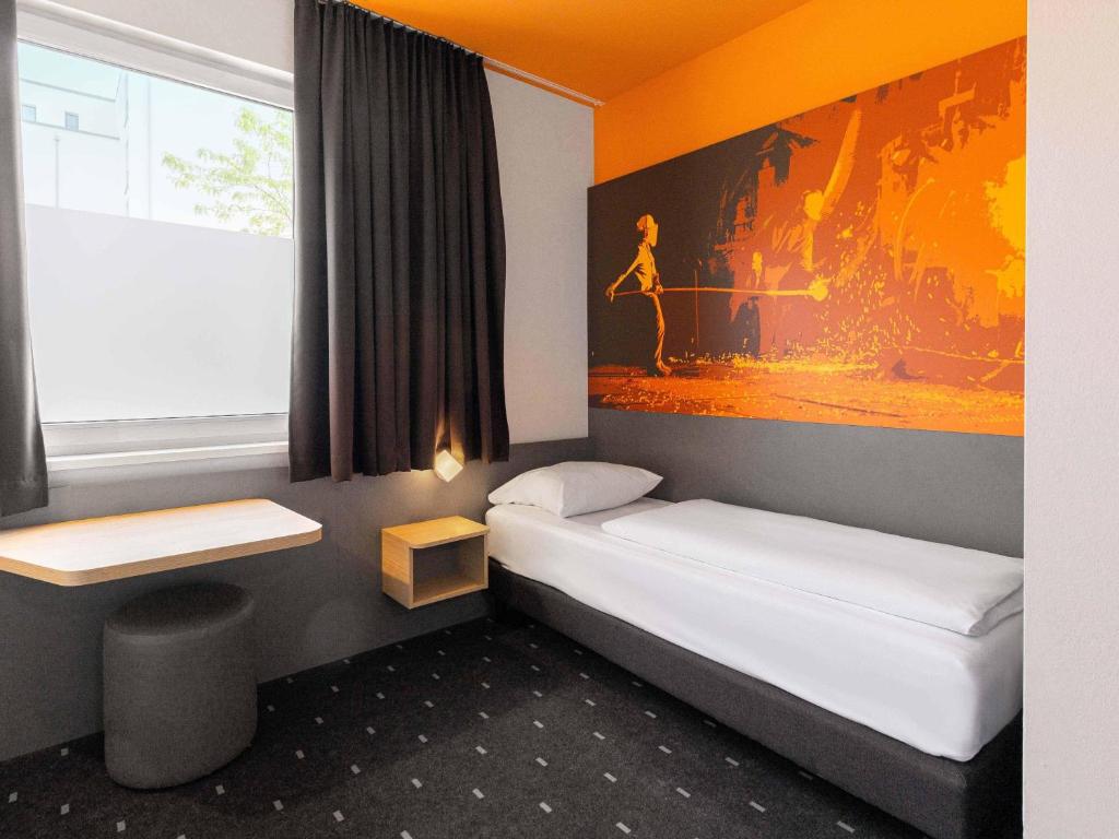 B&B Hotel Essen-City - Resim 14