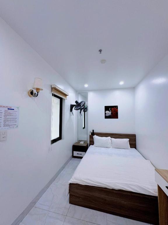 Cat Ba - Lake View Hotel - 3