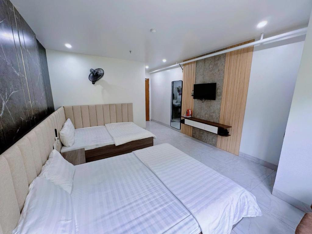 Cat Ba - Lake View Hotel - 14