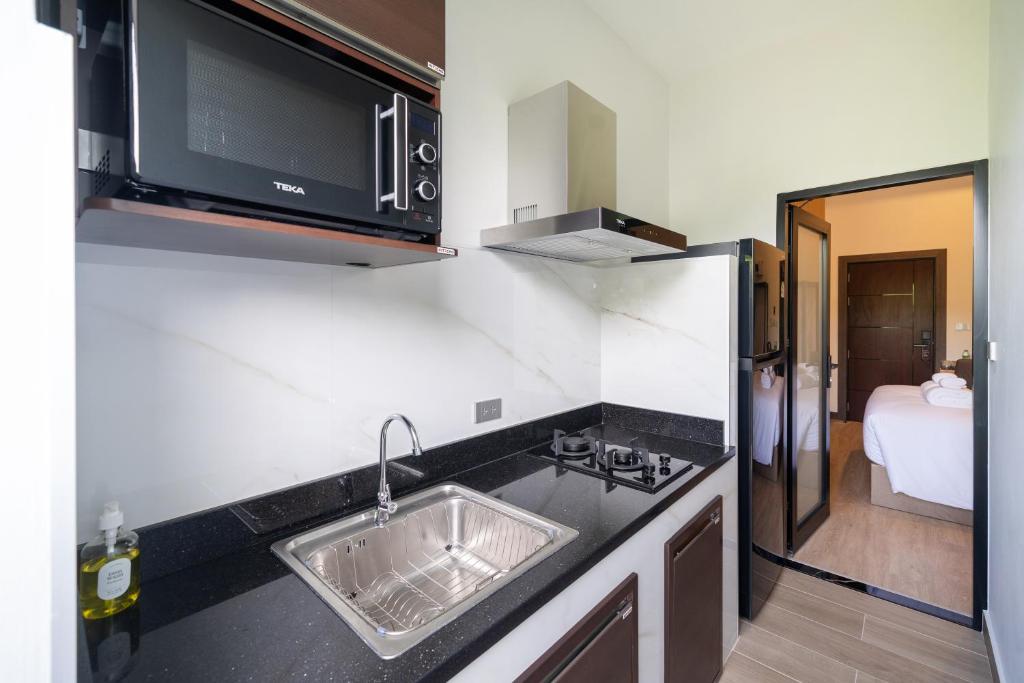 DC Resident Phuket - Resim 18