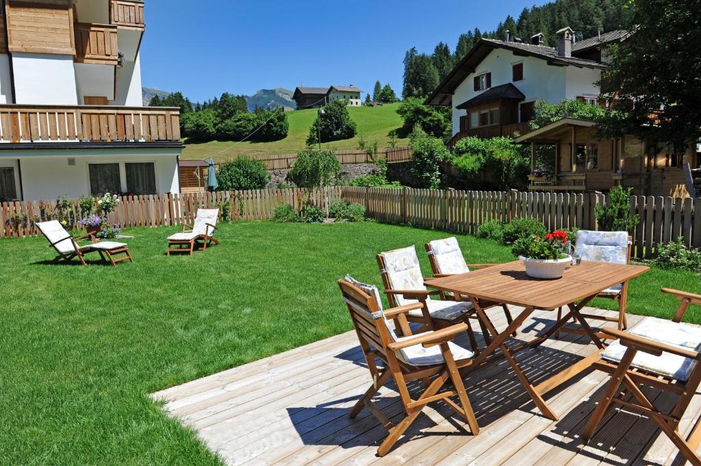Zahrada ubytování Apartments Cesa Leni