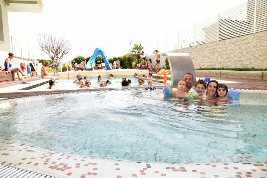 Goście zatrzymujący się w obiekcie Hotel Fedora Riccione