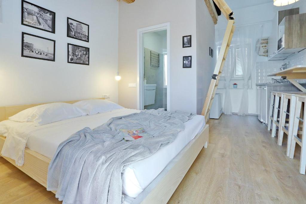 Guverna New City Accommodation - 