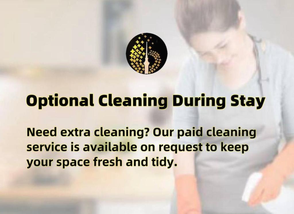 SUPER Location - Modern 2Br Apt-Pool & Gym - Resim 37