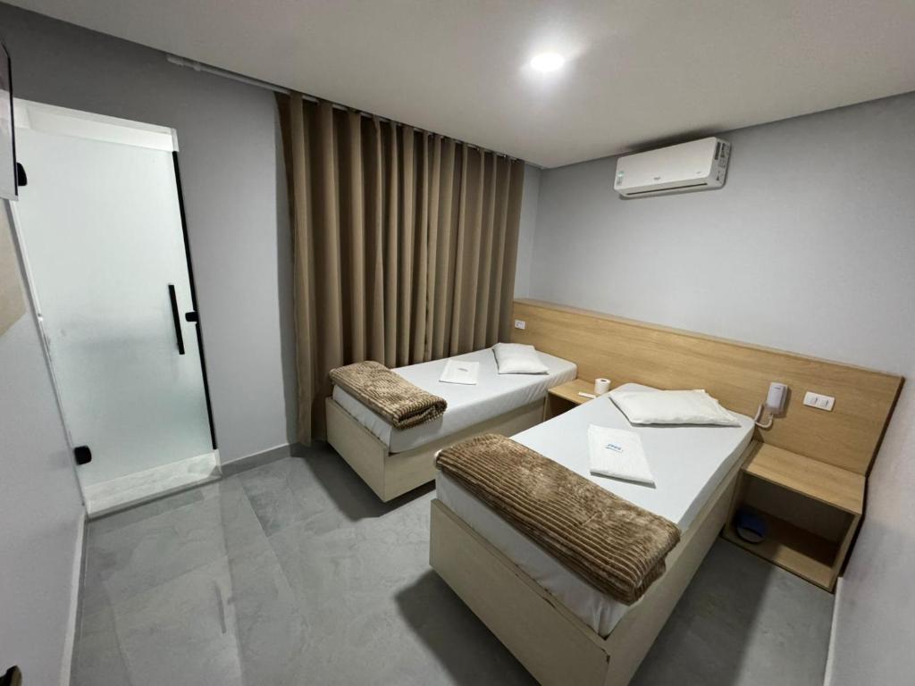 Hotel Vision Guaianases - Twin Room