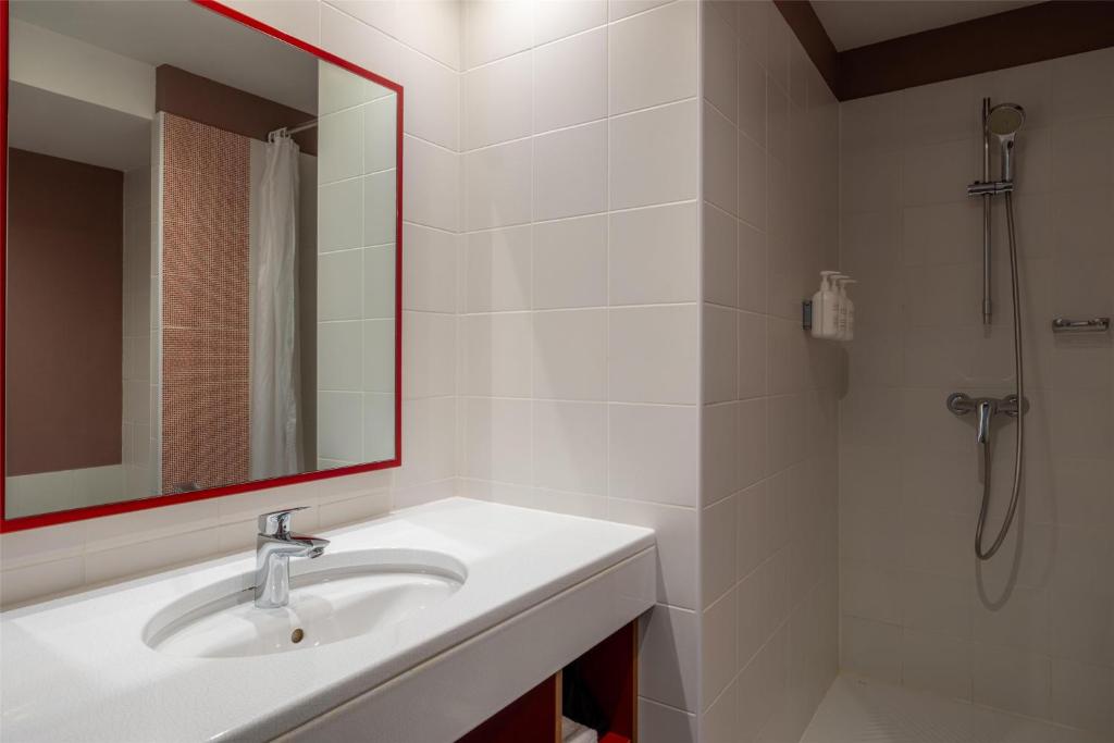 Spark by Hilton Lyon Ouest - Resim 29