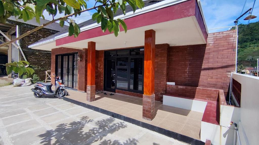 Το κτήριο όπου στεγάζεται  η βίλα