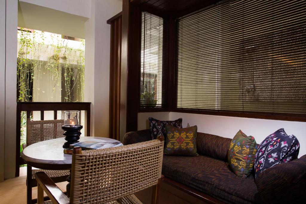 Posezení v ubytování Ubud Village Hotel