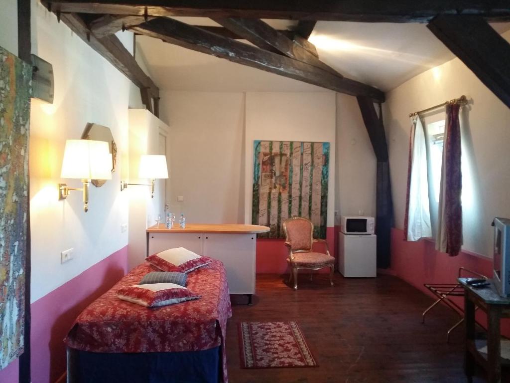 Au Château Des Thermes - 套房