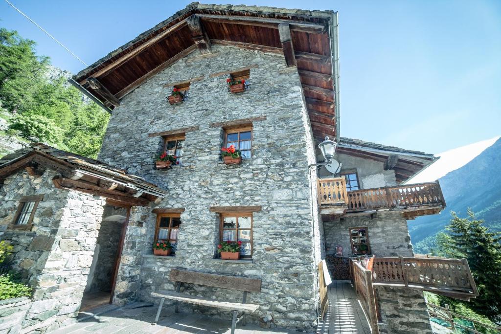 Nespecifikovaný výhled na hory nebo výhled na hory při pohledu z apartmánu