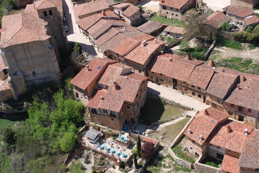 Letecký snímek ubytování Hotel Rural Calatañazor