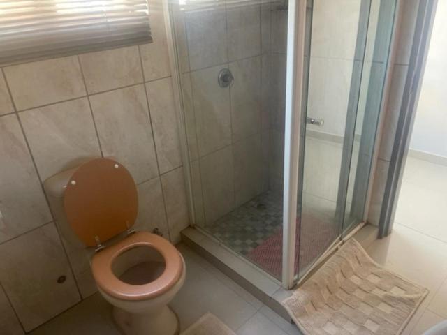 Sabrina Guesthouse Tsumeb - 三卧室房屋