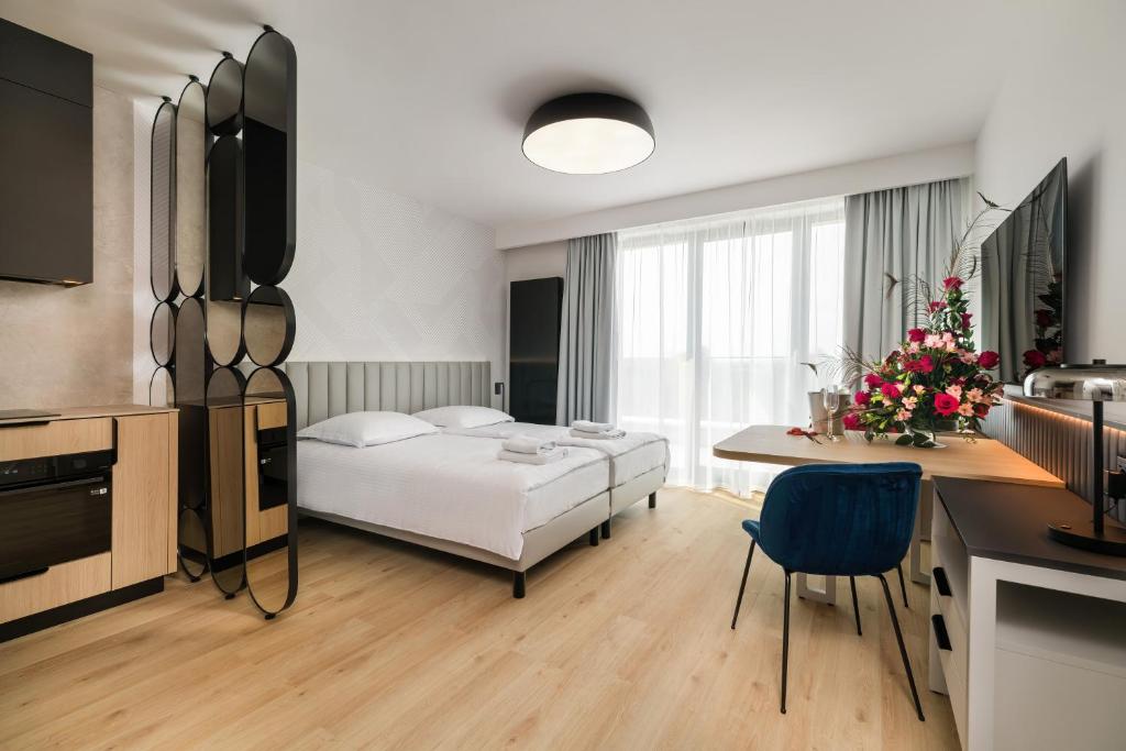 Wings Plaza - Resim 2