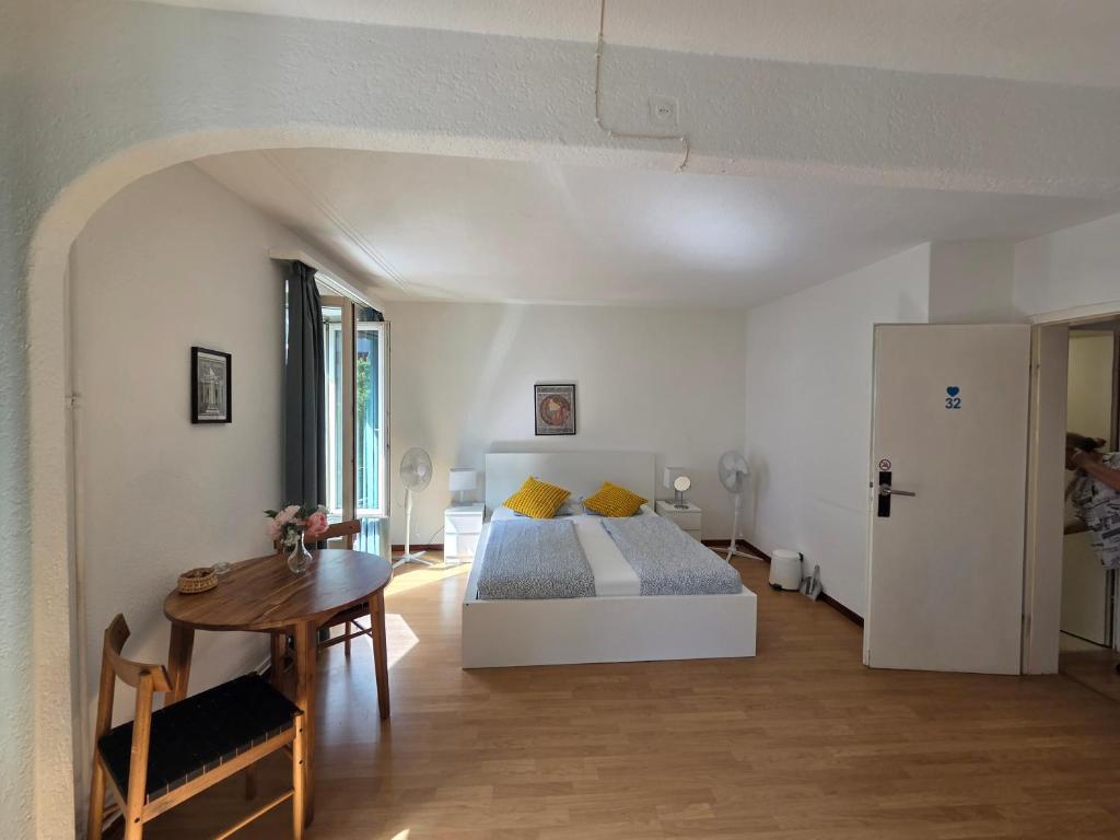 Julia Zimmer Luzern - Resim 40