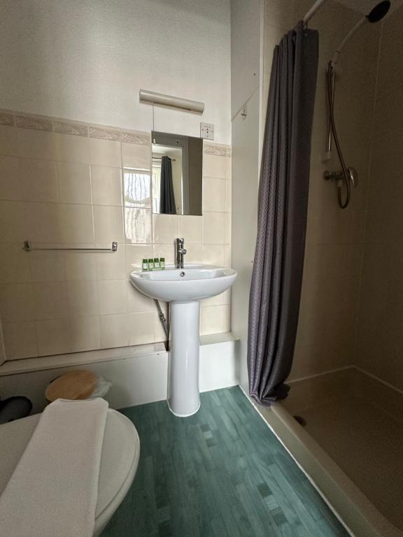 The Villa Hotel - Resim 24