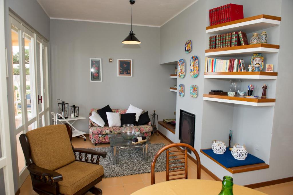 Posezení v ubytování Lomarchi Holiday Home