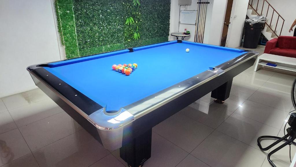 Rich Bar & House - Resim 12