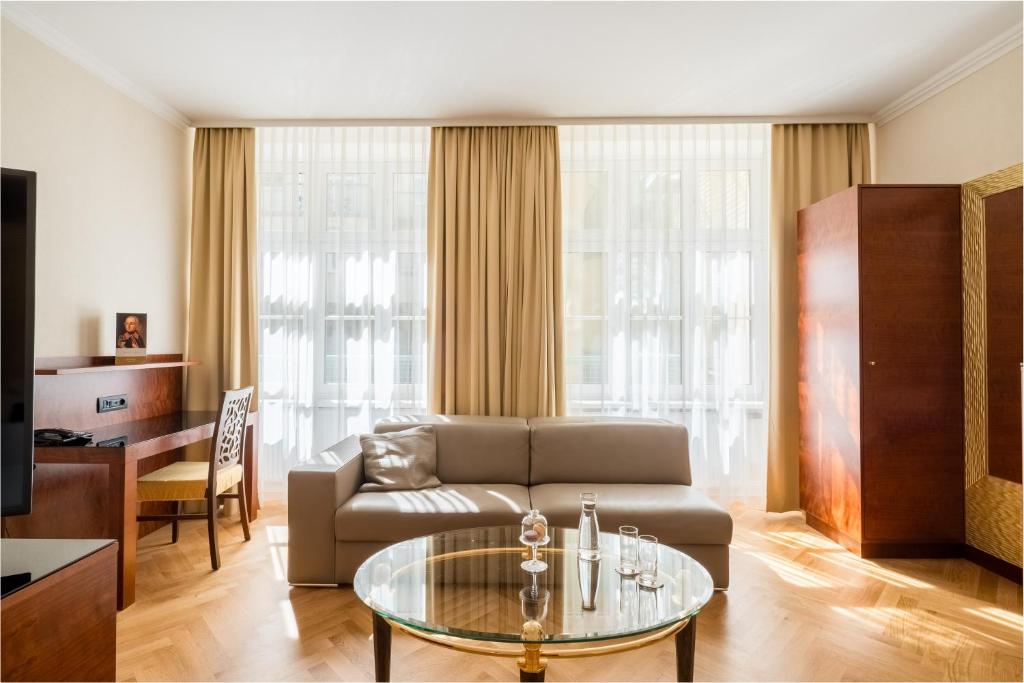 Hotel Josefshof am Rathaus - Resim 42