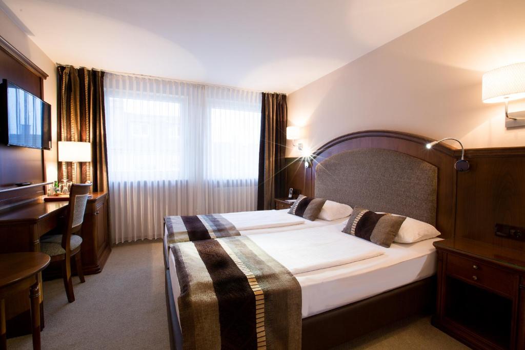 Burghotel Nürnberg - Resim 15