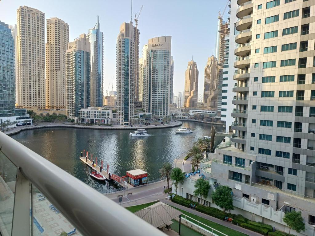 MARINA VIEWs STUDIO APARTMENT - Resim 14