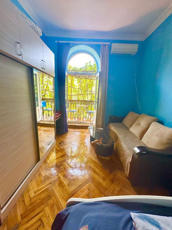 تصویر اتاق‌های Private Rooms in Family Guesthouse - تصویر ۲