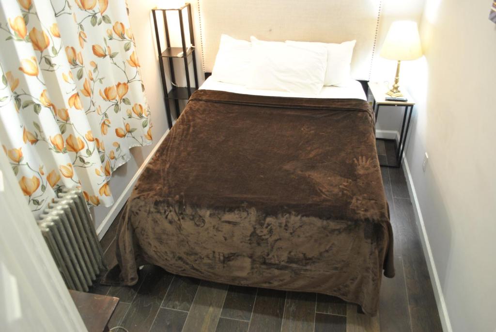 EWR AIRPORT MOTELCASA Guest House Newark NJ - 