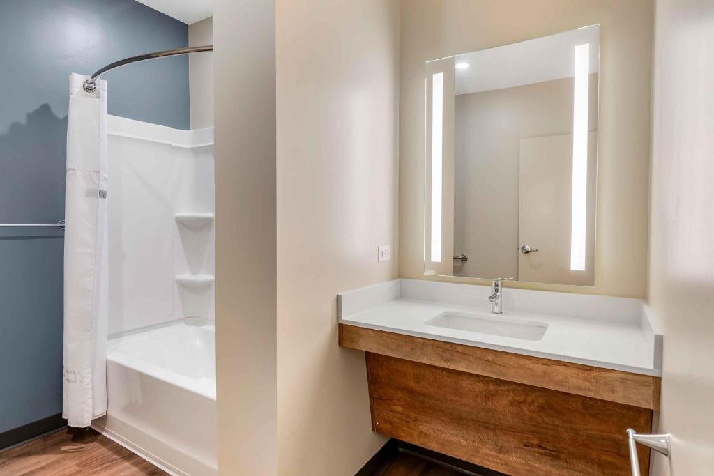 Extended Stay America Premier Suites - Charlottesville photo