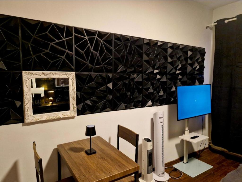 Μια τηλεόραση ή/και κέντρο ψυχαγωγίας στο CityNest Hannover R9