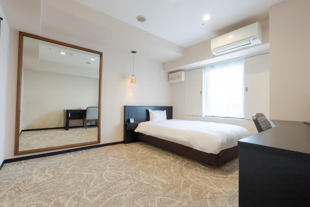 Hotel Alpha Inn Akita - Chambre Simple De Luxe