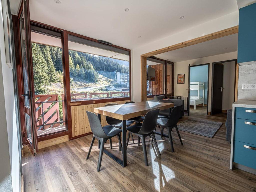 Fotografie z fotogalerie ubytování Bel appartement rénové à Plagne Bellecôte pour 7 personnes, proche télécabine - FR-1-351-270 v destinaci Plagne Bellecote