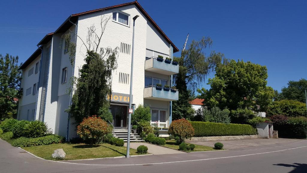 Budova, kde se hotel nachází
