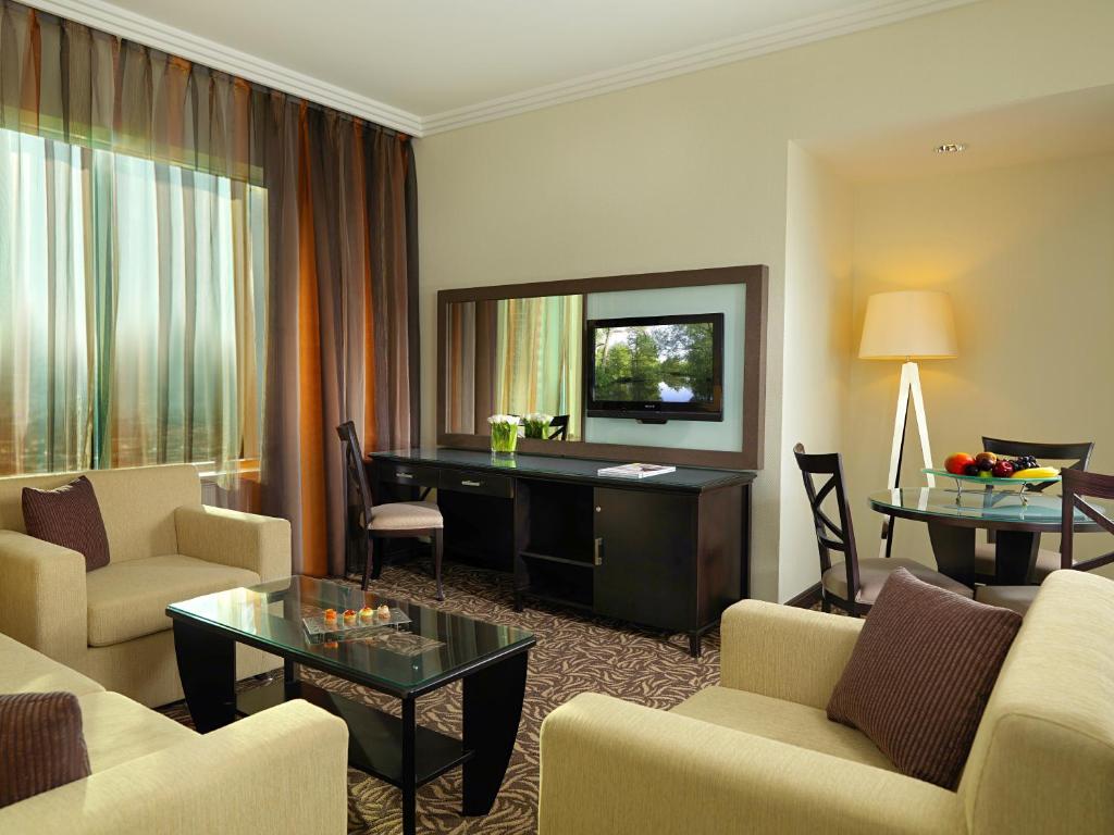 TV a/nebo společenská místnost v ubytování Towers Rotana - Dubai