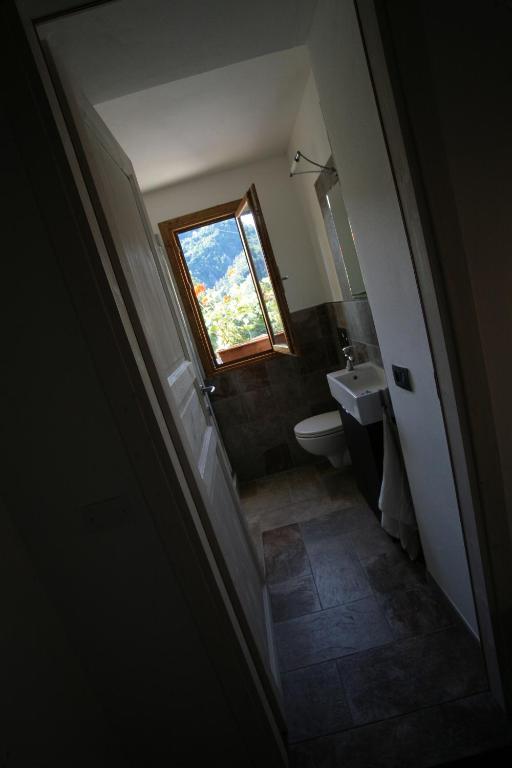Koupelna v ubytování Agriturismo Giumin