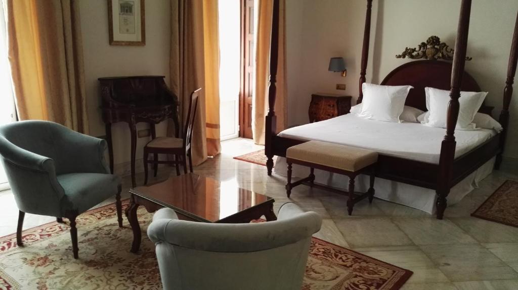 Hotel Duques de Medinaceli, El Puerto de Santa María ...
