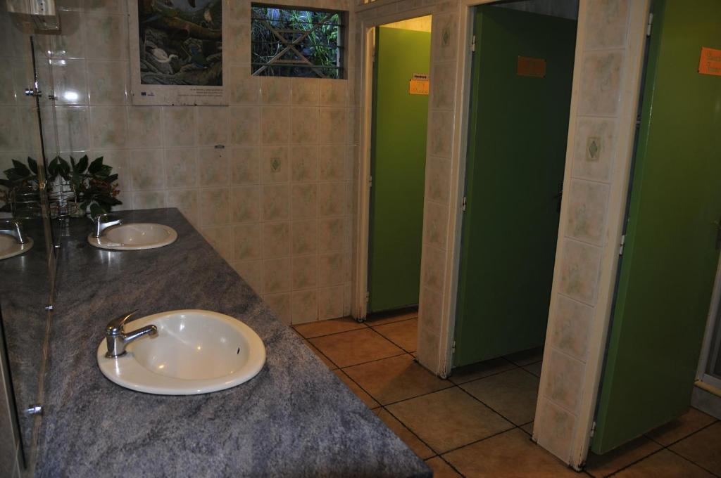 Koupelna v ubytování Gite Ti Case Lontan