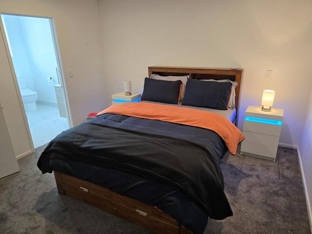 Modern 3-Level City Apartment Prime Cashel Street - Resim 26