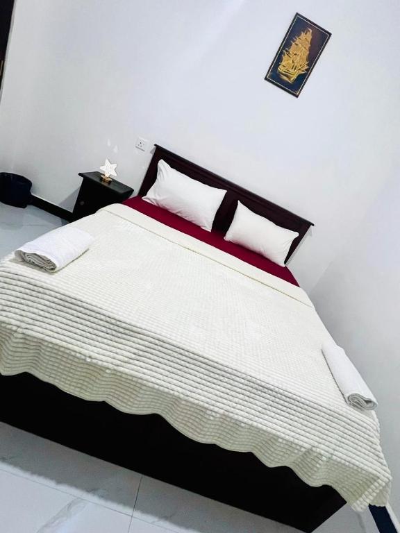 Golden Paradise Transit Hotel - 11