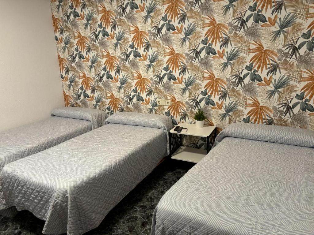 Hostal Restaurante La Noria - Triple Room